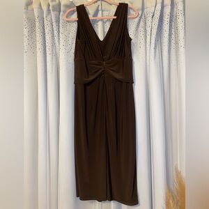 Brand: KSL
Size: 14W, PTP- 19”, Length- 45”
Color: Brown